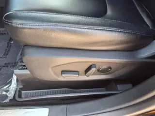Ford Edge 2023 AWD Titanium 4dr Crossover