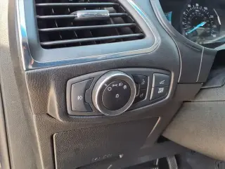 Ford Edge 2023 AWD Titanium 4dr Crossover