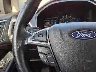 Ford Edge 2023 AWD Titanium 4dr Crossover