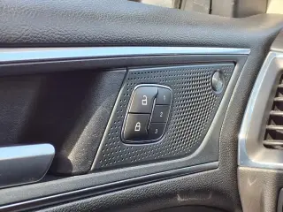 Ford Edge 2023 AWD Titanium 4dr Crossover