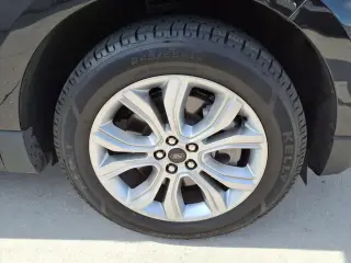 Ford Edge 2023 AWD Titanium 4dr Crossover
