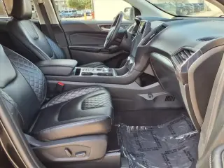 Ford Edge 2023 AWD Titanium 4dr Crossover