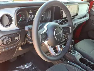 Jeep Wrangler 2025 4x4 Sahara 4xe 4dr SUV