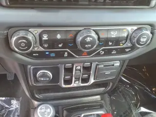 Jeep Wrangler 2025 4x4 Sahara 4xe 4dr SUV