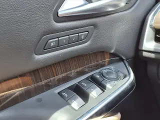 Cadillac XT4 2025 Premium Luxury 4dr Crossover
