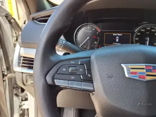 Cadillac XT4 2021 Premium Luxury 4dr Crossover
