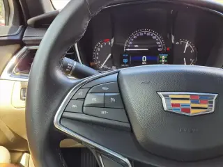 Cadillac XT5 2019 4dr SUV