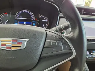Cadillac XT5 2019 4dr SUV