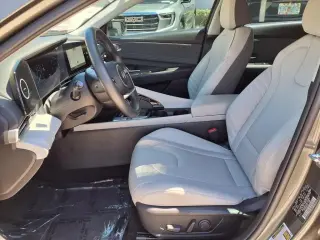 Hyundai ELANTRA Hybrid 2025 Limited 4dr Sedan
