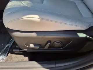 Hyundai ELANTRA Hybrid 2025 Limited 4dr Sedan