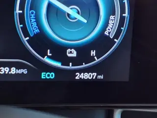 Hyundai ELANTRA Hybrid 2025 Limited 4dr Sedan
