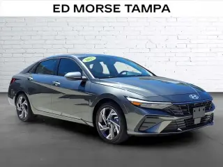Hyundai ELANTRA Hybrid 2025 Limited 4dr Sedan