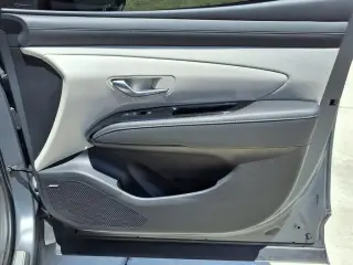 Hyundai TUCSON 2025 Limited 4dr SUV