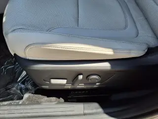 Hyundai TUCSON 2025 Limited 4dr SUV