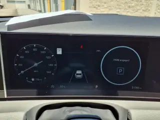 Hyundai TUCSON 2025 Limited 4dr SUV