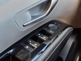 Hyundai TUCSON 2025 Limited 4dr SUV