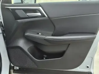 Mitsubishi Outlander 2024 AWD SE 4dr SUV