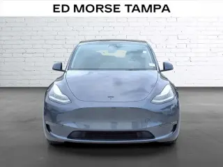Tesla Model Y 2023 AWD Long Range 4dr Crossover