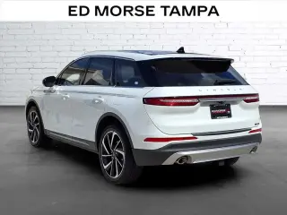 Lincoln Corsair 2023 Reserve 4dr SUV