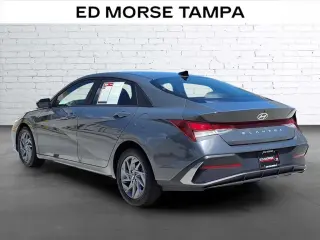 Hyundai ELANTRA 2024 SEL 4dr Sedan
