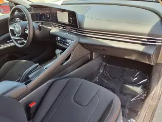 Hyundai ELANTRA 2024 SEL 4dr Sedan