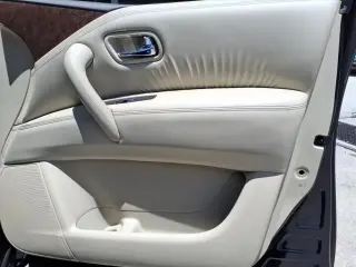 INFINITI QX80 2017 AWD 4dr SUV