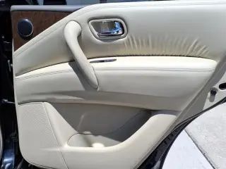 INFINITI QX80 2017 AWD 4dr SUV