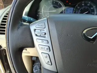 INFINITI QX80 2017 AWD 4dr SUV