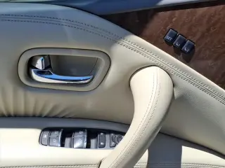 INFINITI QX80 2017 AWD 4dr SUV