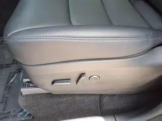 Tesla Model Y 2023 AWD Performance 4dr Crossover