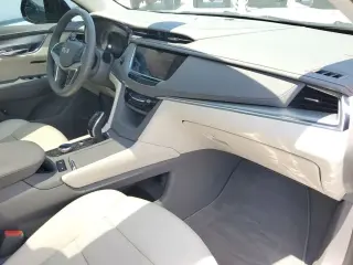 Cadillac XT5 2022 Premium Luxury 4dr SUV