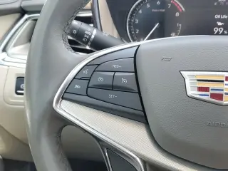 Cadillac XT5 2022 Premium Luxury 4dr SUV