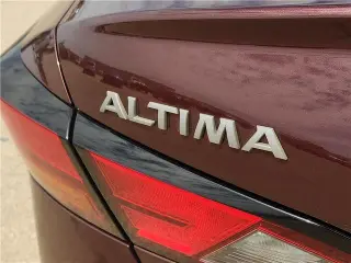 Nissan Altima 2025 2.5 SV 4dr Sedan