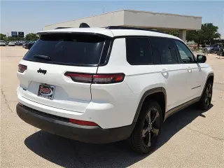 Jeep Grand Cherokee L 2023 4x4 Altitude 4dr SUV