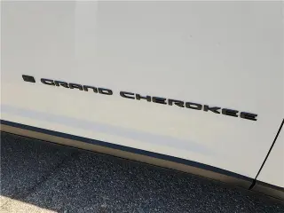Jeep Grand Cherokee L 2023 4x4 Altitude 4dr SUV