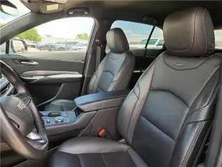 Cadillac XT4 2024 Premium Luxury 4dr Crossover