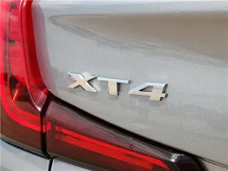 Cadillac XT4 2024 Premium Luxury 4dr Crossover