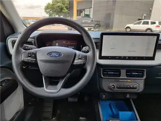 Ford Maverick 2025 XLT 4dr SuperCrew 4.5 ft. SB