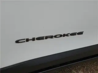 Jeep Cherokee 2022 4x4 Trailhawk 4dr SUV
