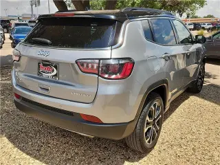 Jeep Compass 2023 4x4 Limited 4dr SUV