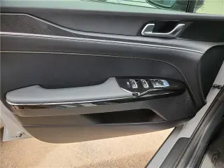 Kia K5 2025 GT 4dr Sedan