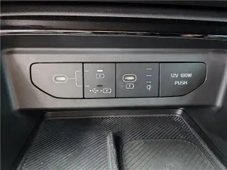 Kia K5 2025 GT 4dr Sedan