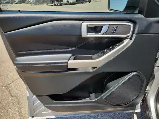 Ford Explorer 2023 XLT 4dr SUV