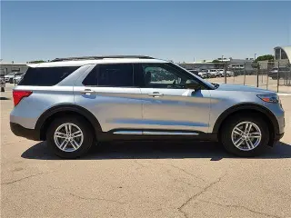 Ford Explorer 2023 XLT 4dr SUV