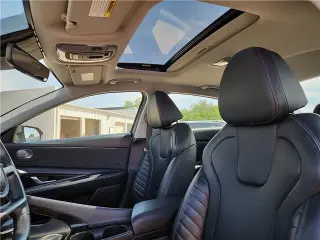 Hyundai ELANTRA 2025 Limited 4dr Sedan