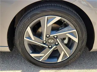 Hyundai ELANTRA 2025 Limited 4dr Sedan