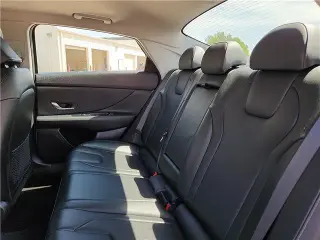 Hyundai ELANTRA 2025 Limited 4dr Sedan