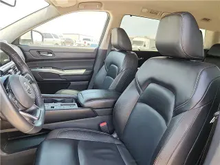 Nissan Pathfinder 2023 SL 4dr SUV