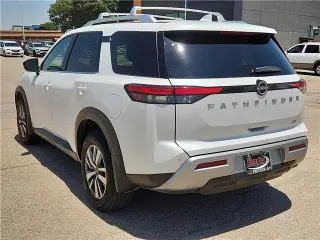 Nissan Pathfinder 2025 SL 4dr SUV