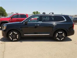 Kia Telluride 2025 AWD S 4dr SUV
